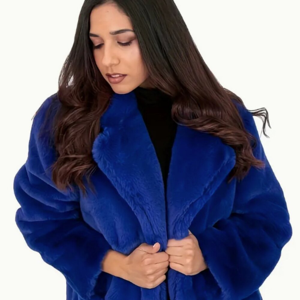 Women’s Royal Blue Faux Fur Jacket – Size 2XL - Picture 2 of 8